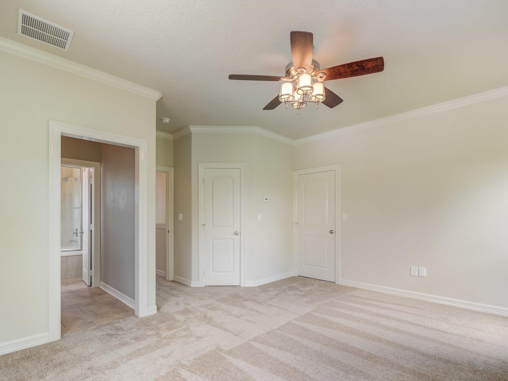 1009 Bryan Avenue - Photo 22