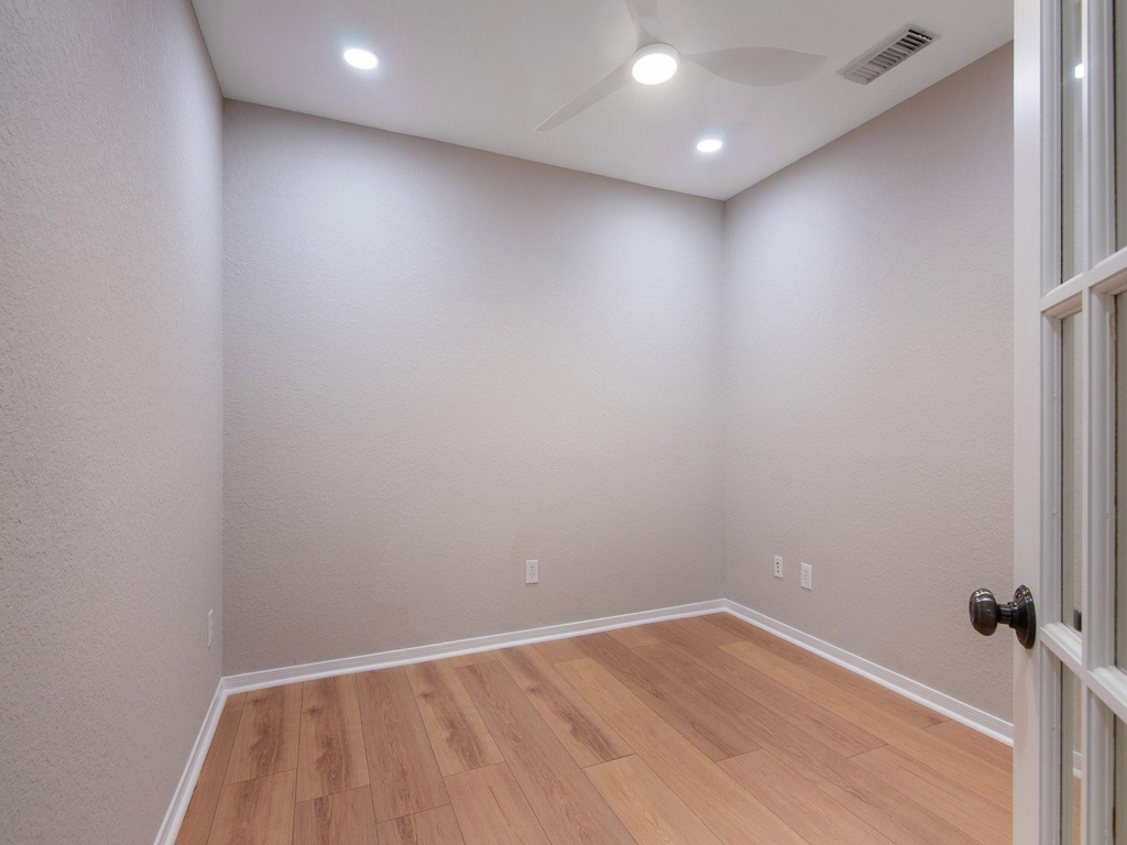 54 Douvaine Ct - Photo 26