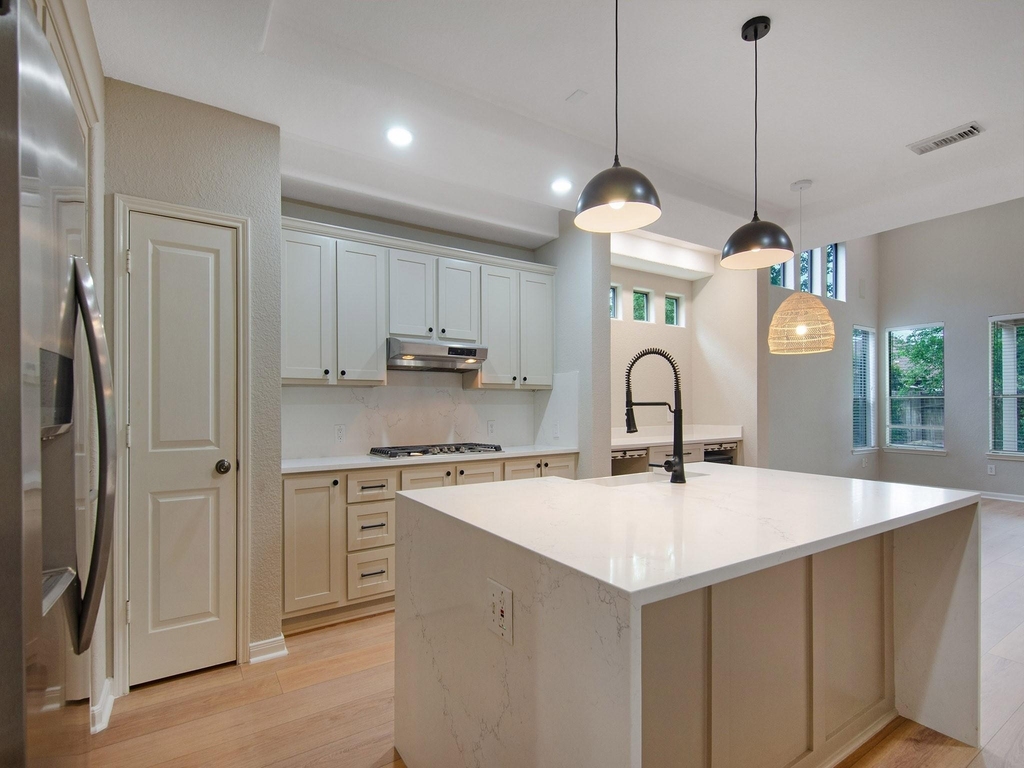 54 Douvaine Ct - Photo 13