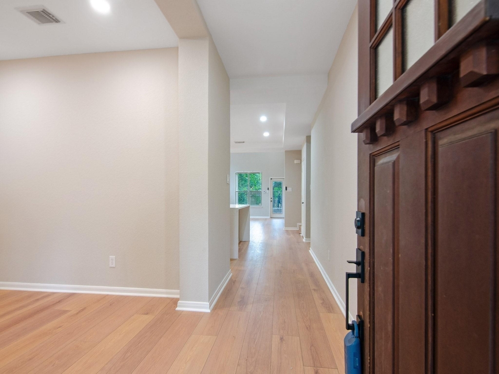 54 Douvaine Ct - Photo 10