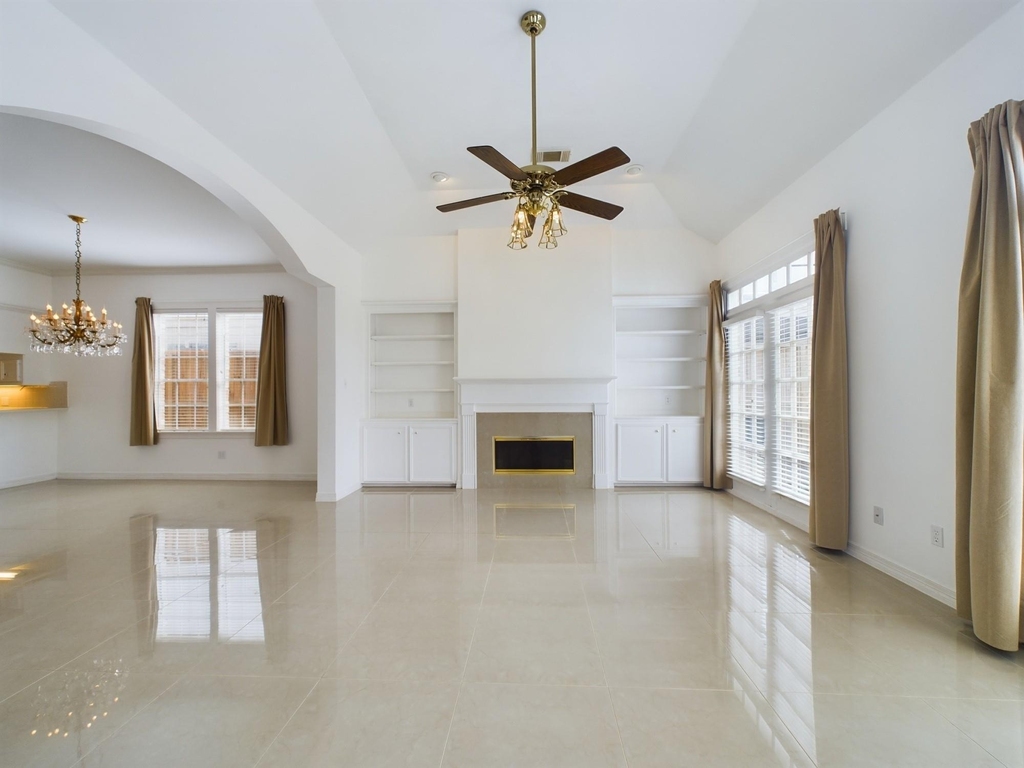 5627 Winsome Lane - Photo 4
