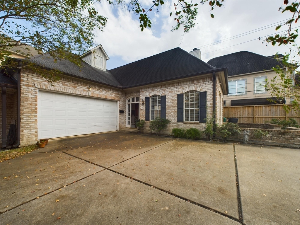 5627 Winsome Lane - Photo 37
