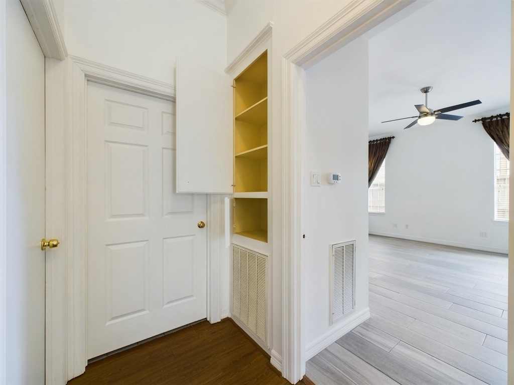 5627 Winsome Lane - Photo 17