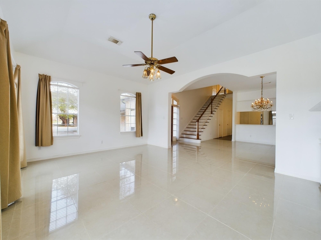 5627 Winsome Lane - Photo 6