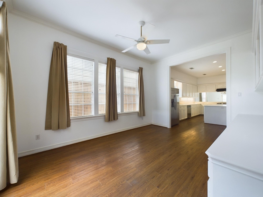 5627 Winsome Lane - Photo 15