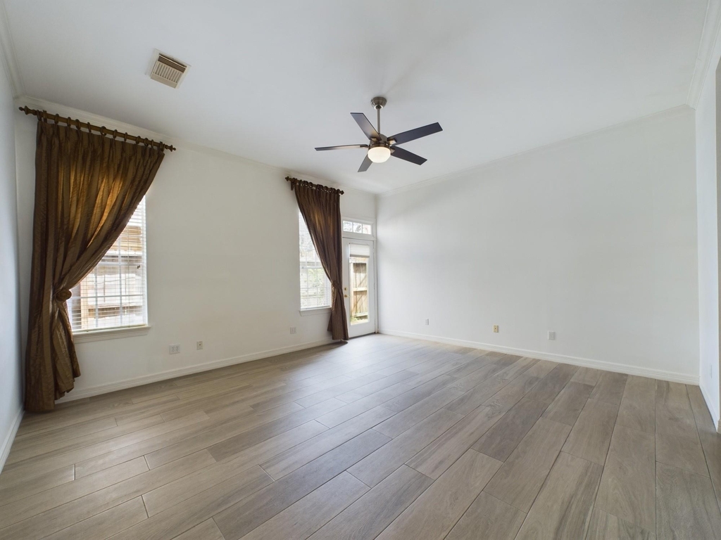 5627 Winsome Lane - Photo 20