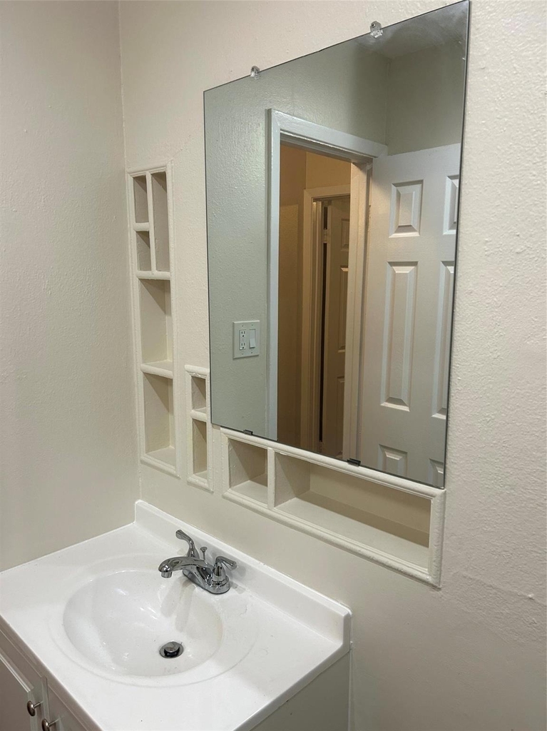 5718 Mackinaw Street - Photo 18