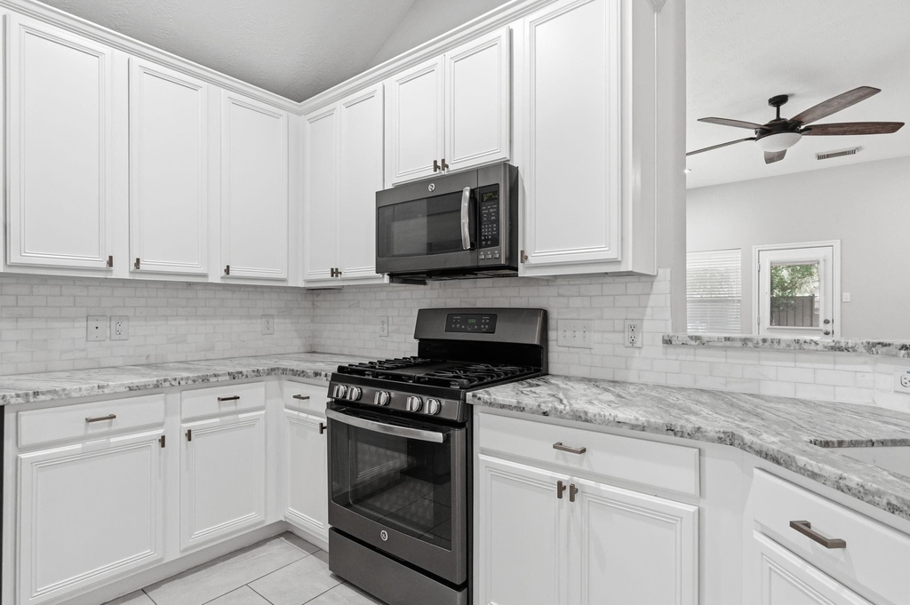 21738 May Apple Court - Photo 12