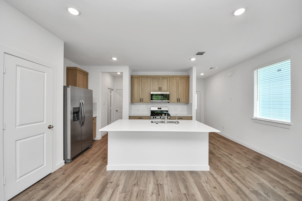 1918 Olivos Street - Photo 11