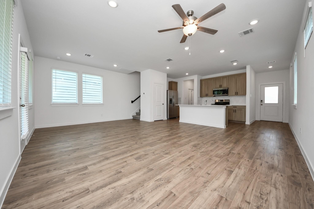 1918 Olivos Street - Photo 20