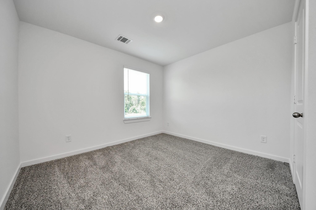 1918 Olivos Street - Photo 32