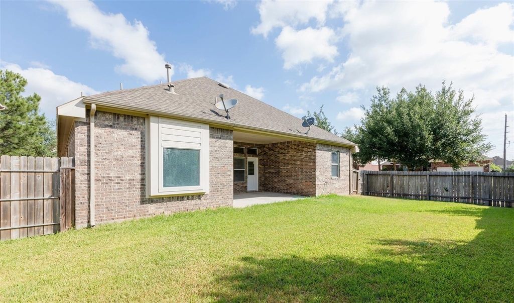 7003 Kendall Lake Court - Photo 16