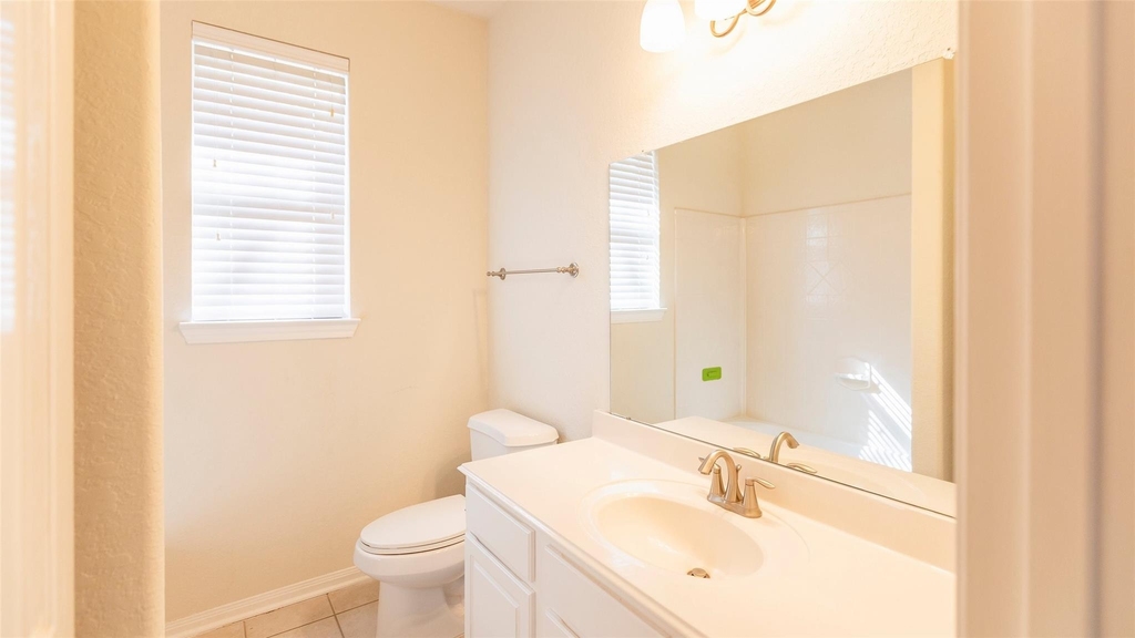 7003 Kendall Lake Court - Photo 9
