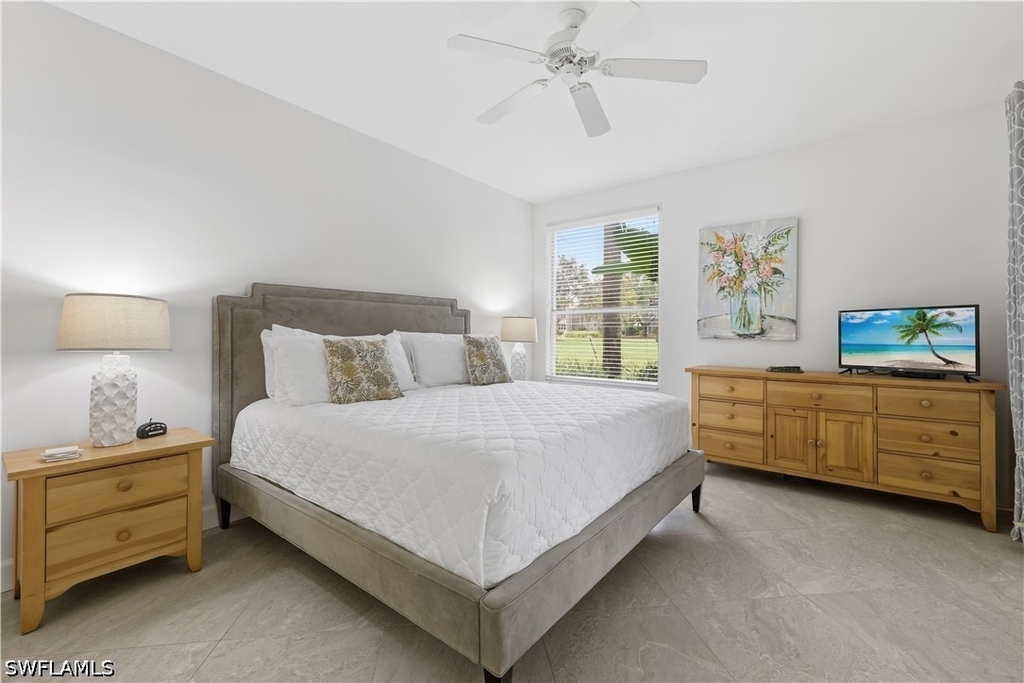 25248 Pelican Creek Circle - Photo 10