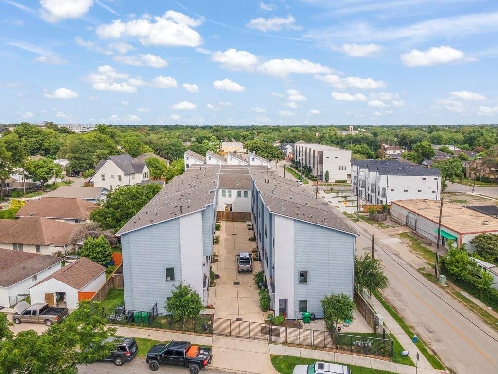 955 Saint Augustine Street - Photo 0