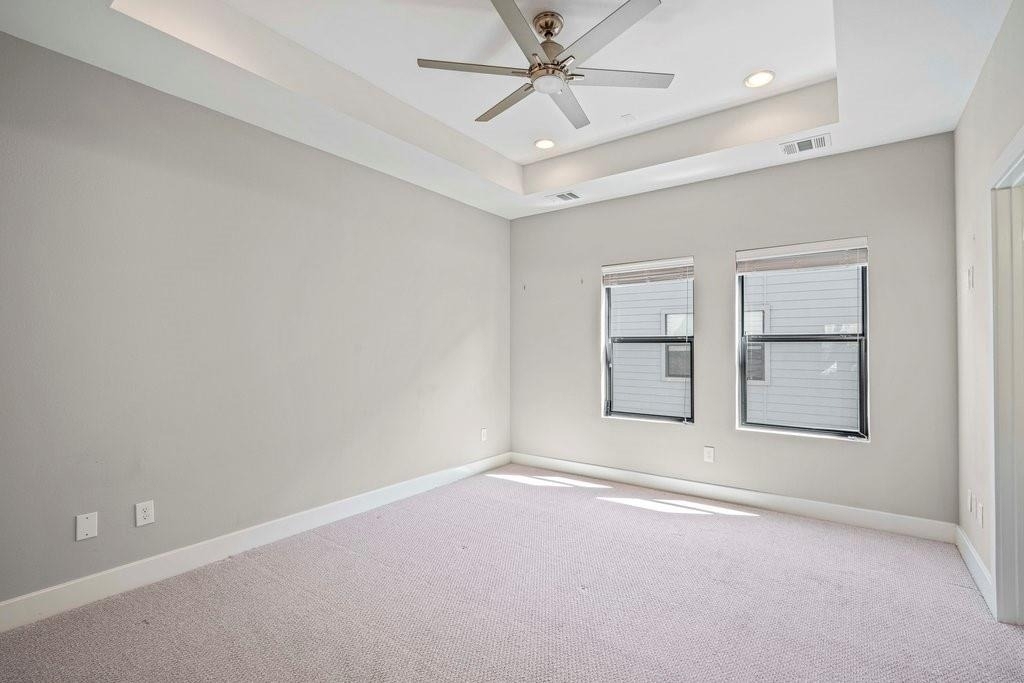 955 Saint Augustine Street - Photo 8