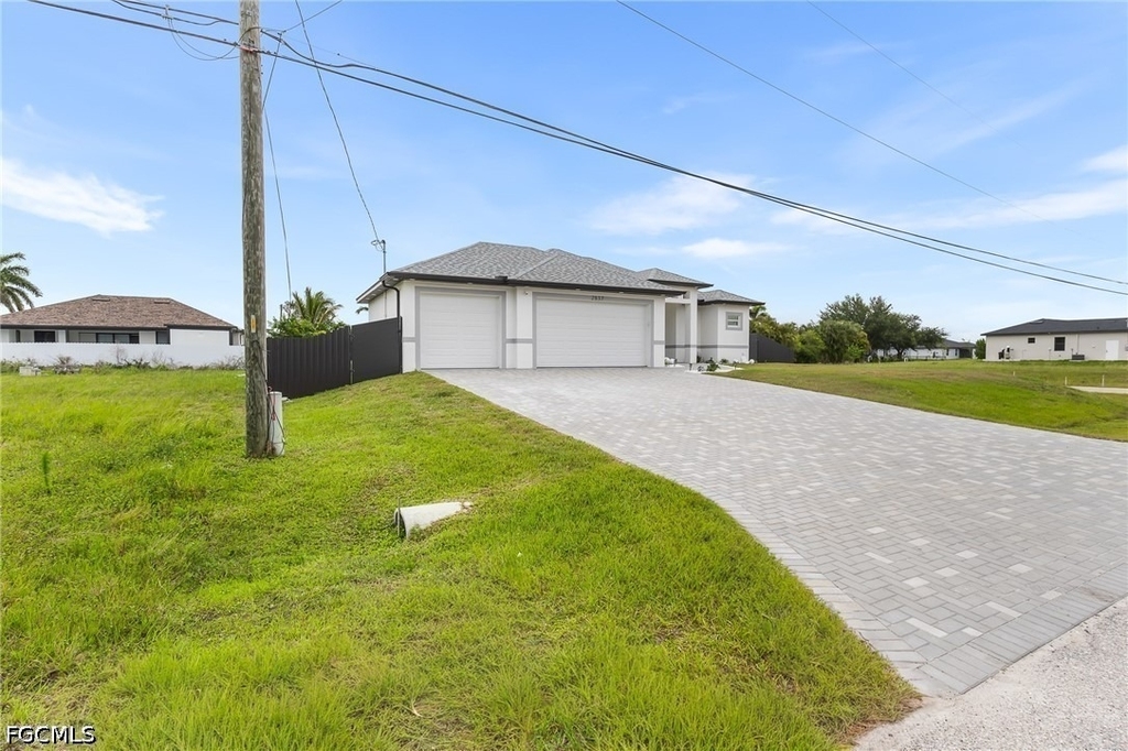 2837 Nw 3rd Street - Photo 2