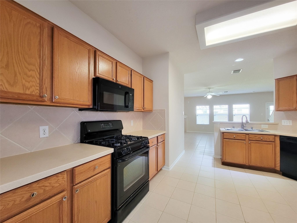 19330 Harvest Stream Way - Photo 13
