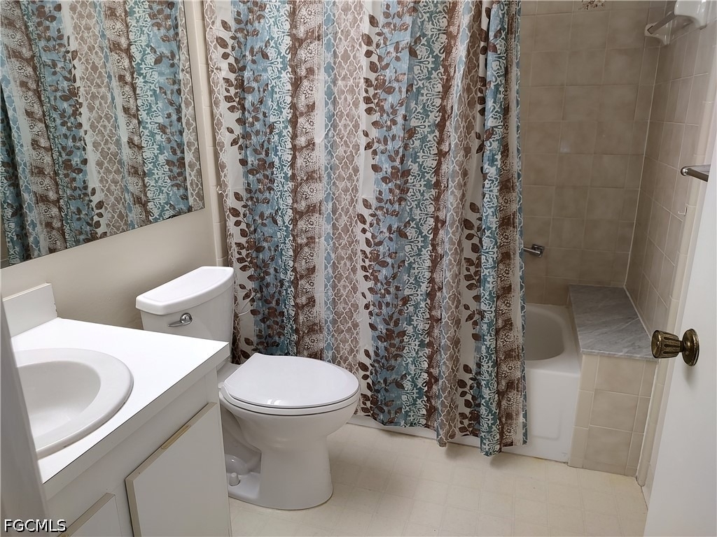 4681 Lakeside Club Boulevard - Photo 8