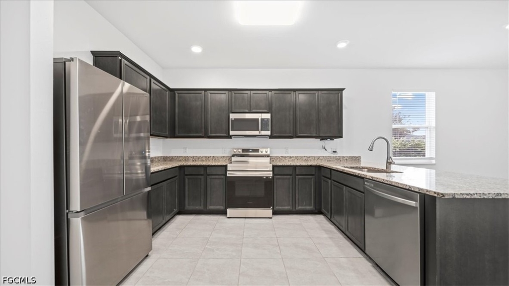 2928 Nw 27th Street - Photo 8