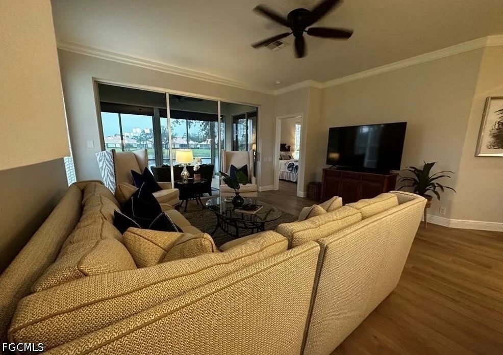 8837 E Bay Circle - Photo 1