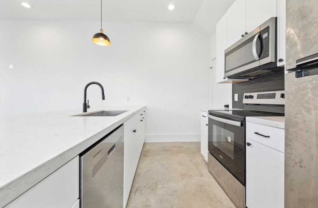 316 N Everton Street - Photo 3