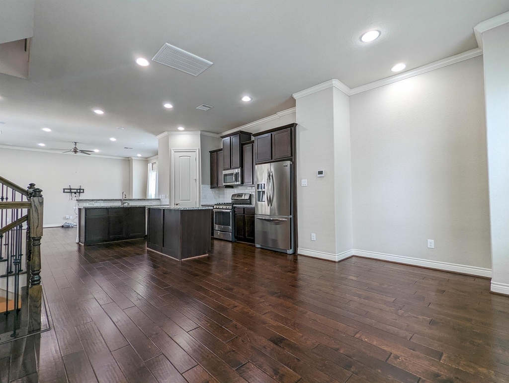 5323 Kiam Street - Photo 2
