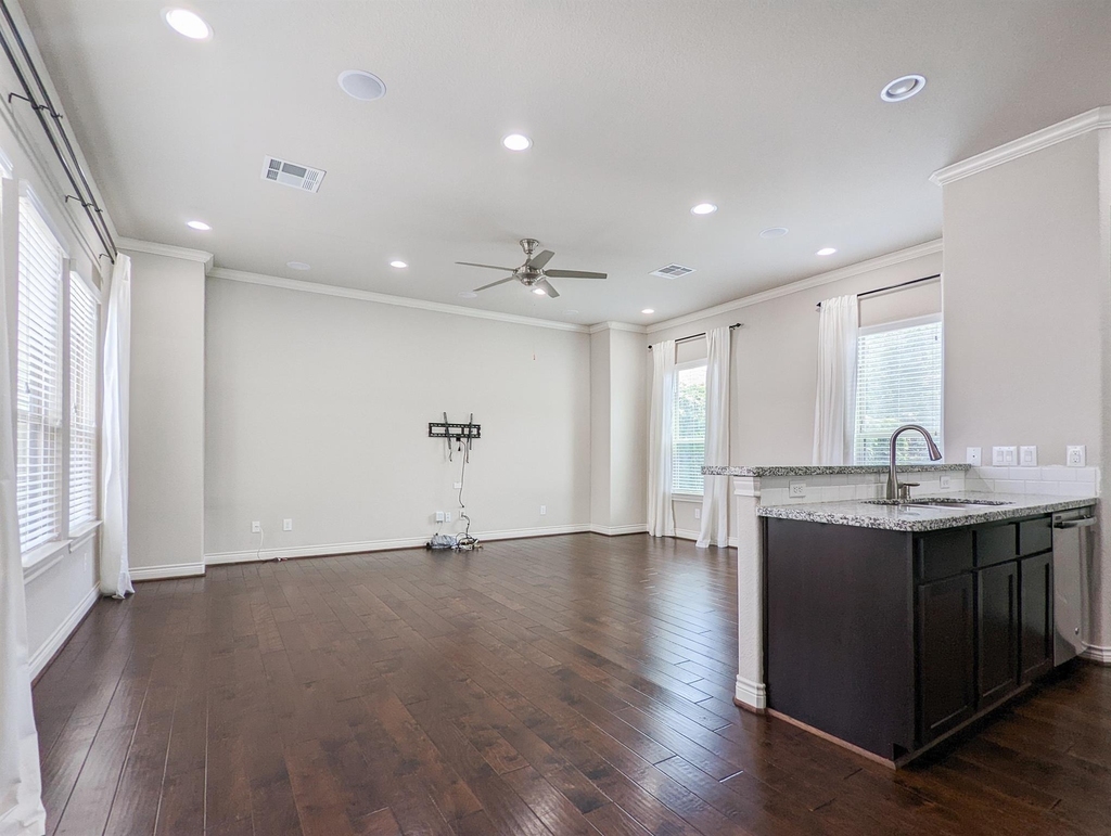 5323 Kiam Street - Photo 12