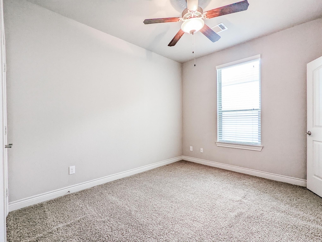 5323 Kiam Street - Photo 23
