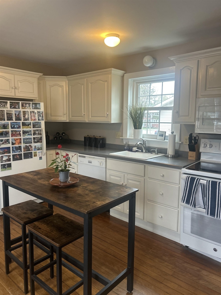 74 Park - Photo 1