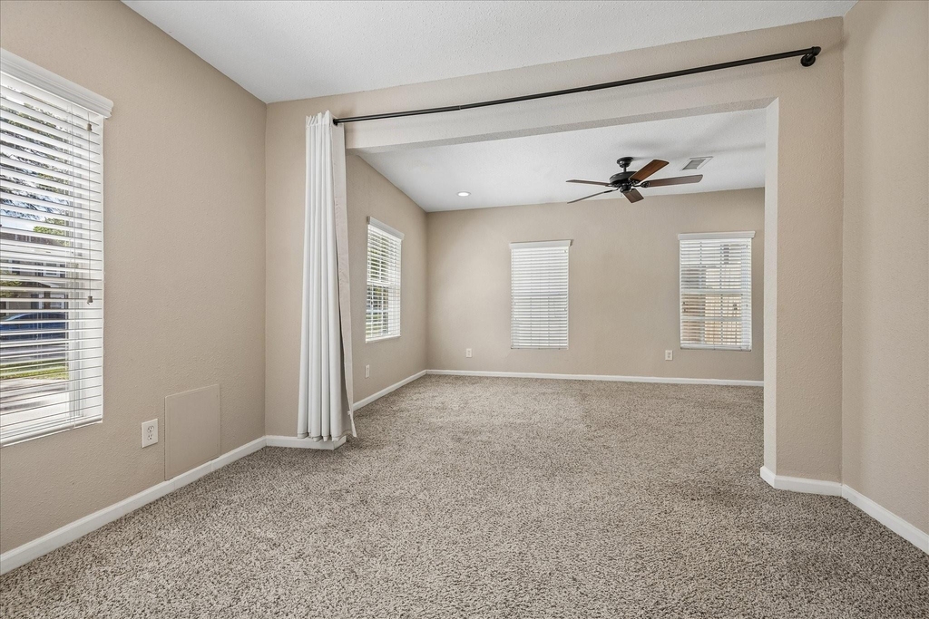 3817 Palm Street - Photo 3