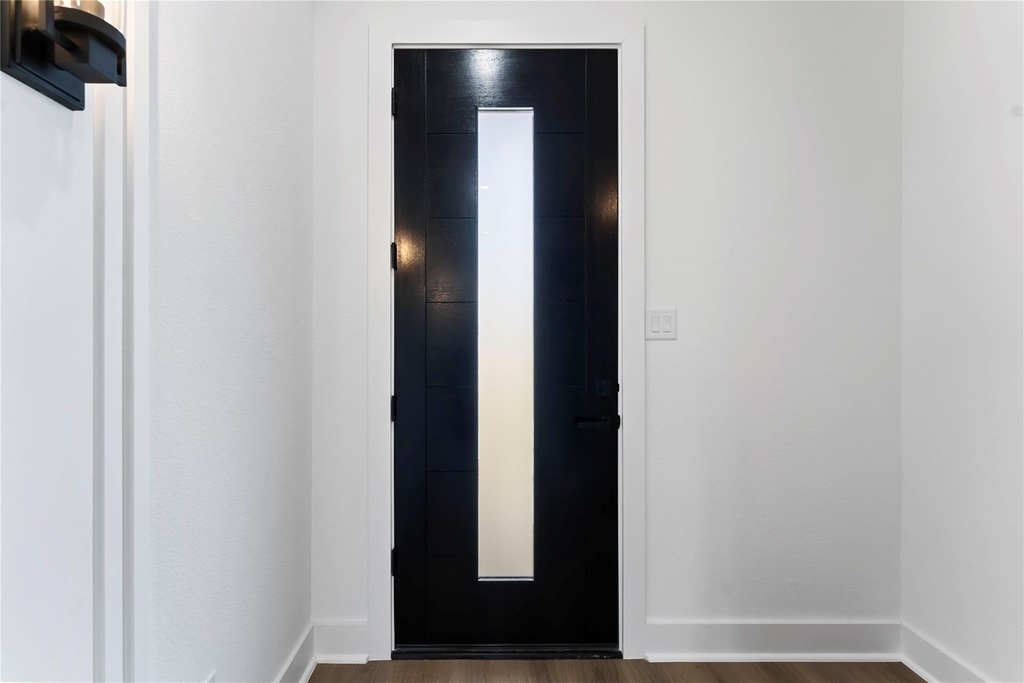 8501 Safeguard Street - Photo 3