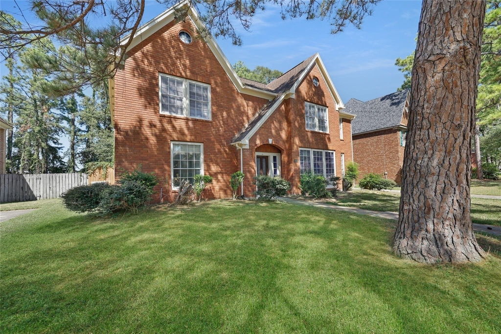 5803 Ancient Oaks Drive - Photo 2