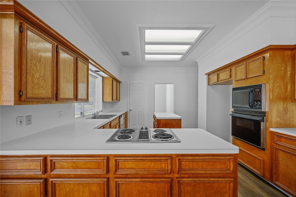 5803 Ancient Oaks Drive - Photo 13