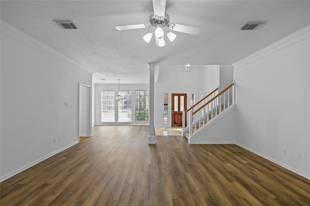 5803 Ancient Oaks Drive - Photo 8