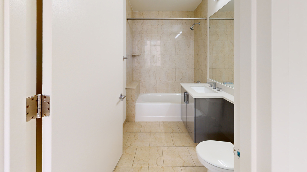 10 Hanover Square - Photo 4