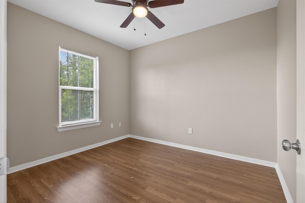 2212 Victory Street - Photo 9