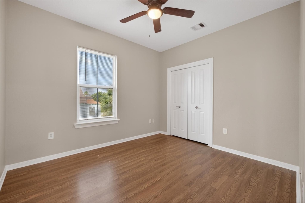 2212 Victory Street - Photo 6