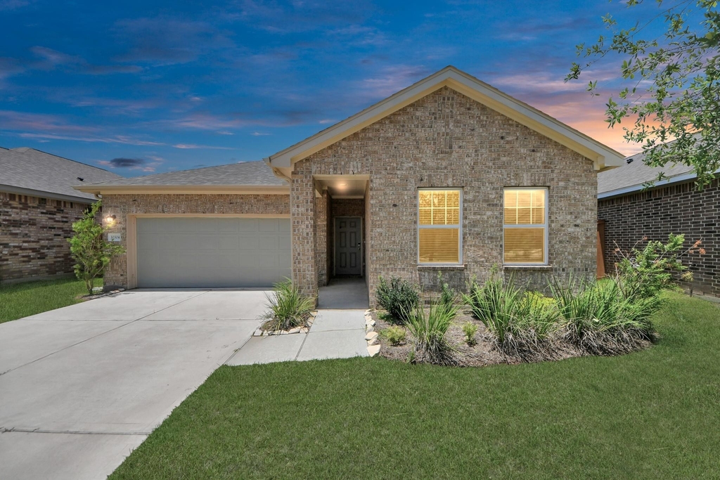 10304 Tuscan Valley Drive - Photo 0
