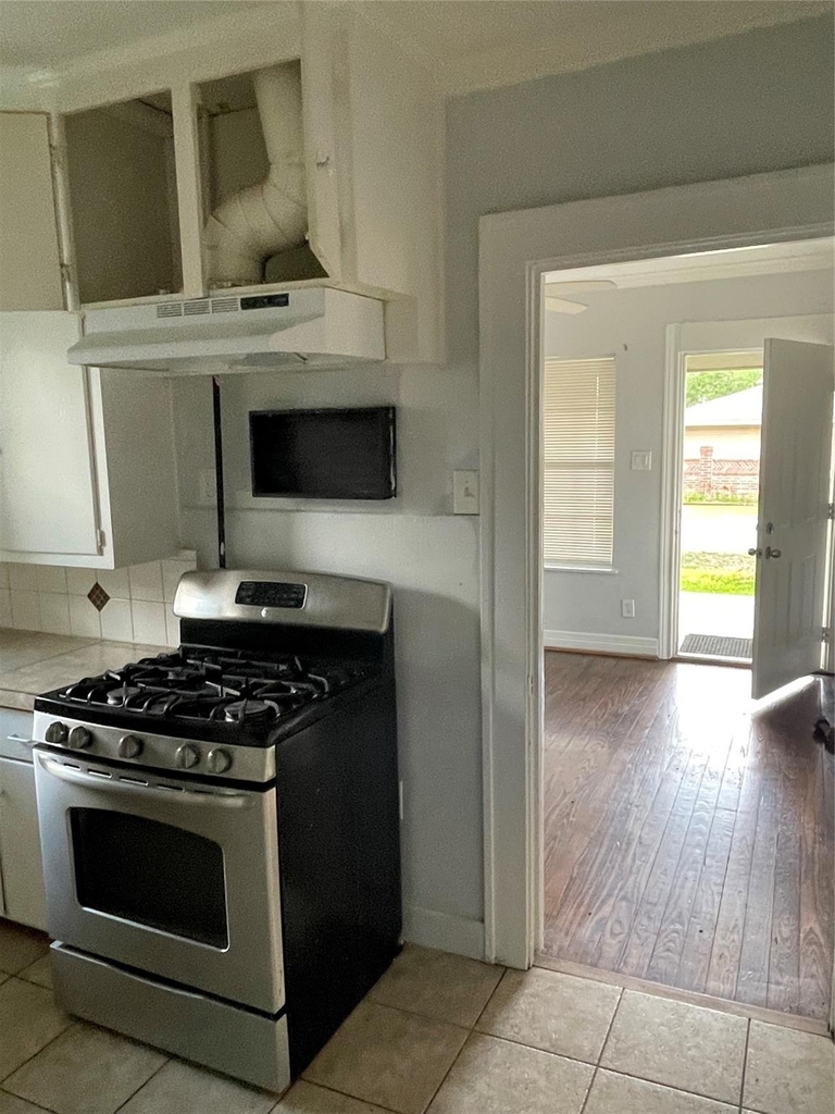 3815 Baden Street - Photo 2