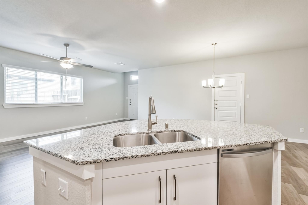 25141 Pacific Wren Drive - Photo 10