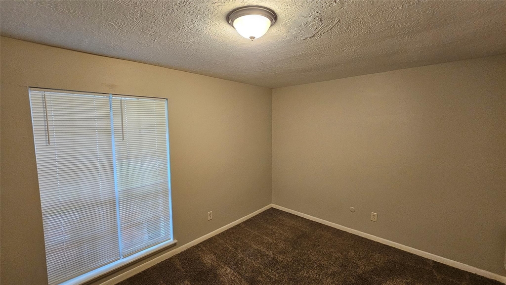 1404 Cactus Street - Photo 16
