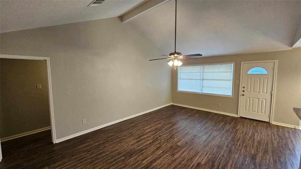 1404 Cactus Street - Photo 3