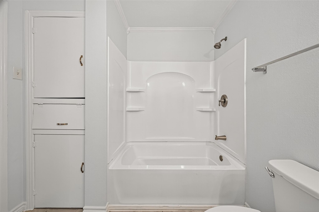 714 E Humble Street - Photo 27