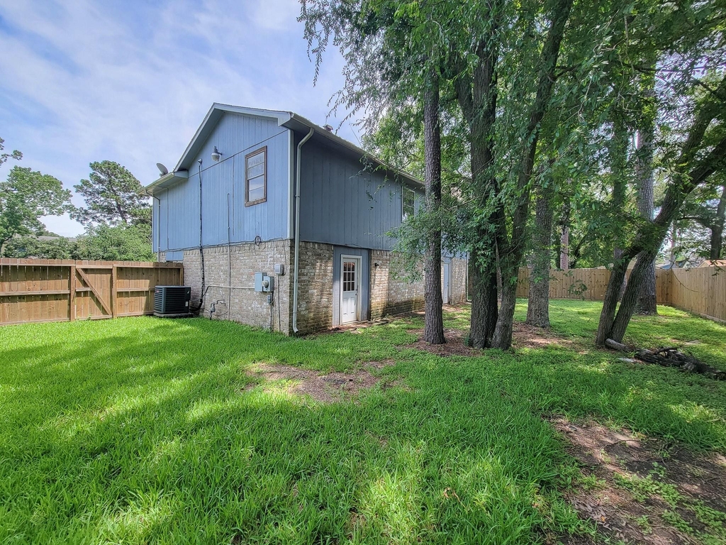 8719 Valley Song Drive - Photo 32