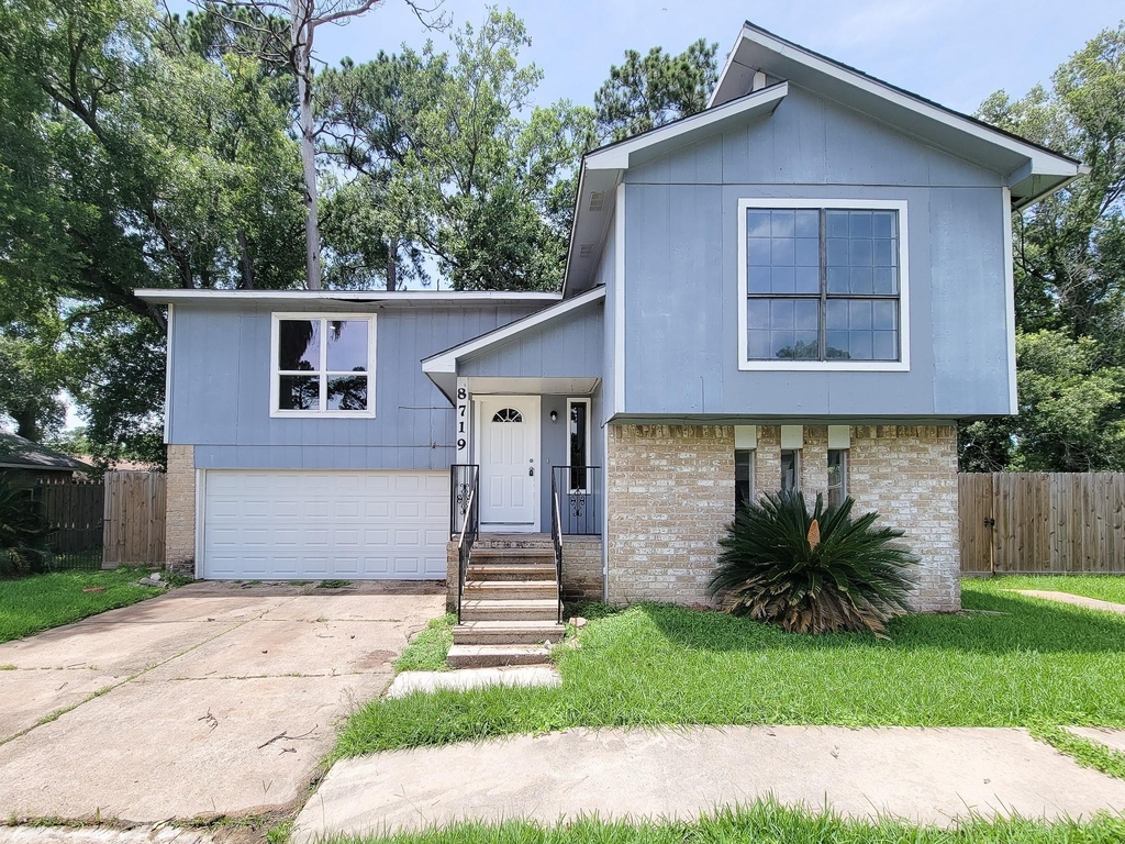 8719 Valley Song Drive - Photo 0