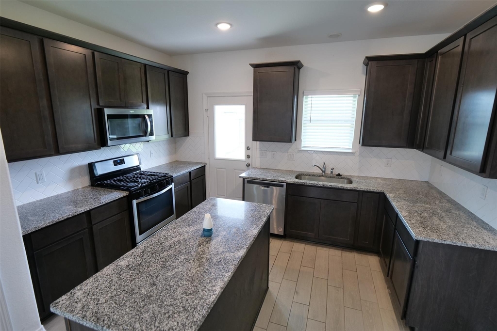 5719 Tabula Rasa Drive - Photo 9