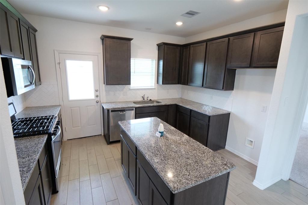 5719 Tabula Rasa Drive - Photo 8