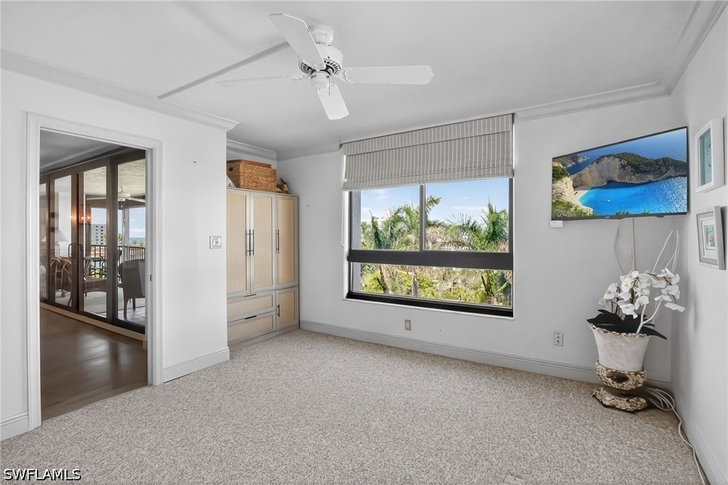 2400 Gulf Shore Boulevard N - Photo 38