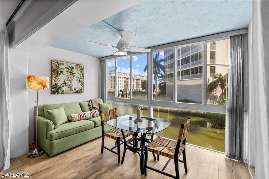377 Vanderbilt Beach Road - Photo 2